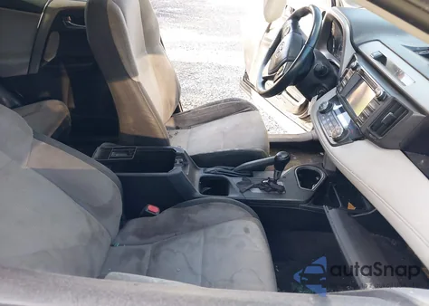 2017 Toyota Rav4 Xle z USA, uszkodzony, nr VIN 2T3WFREV6HW379224